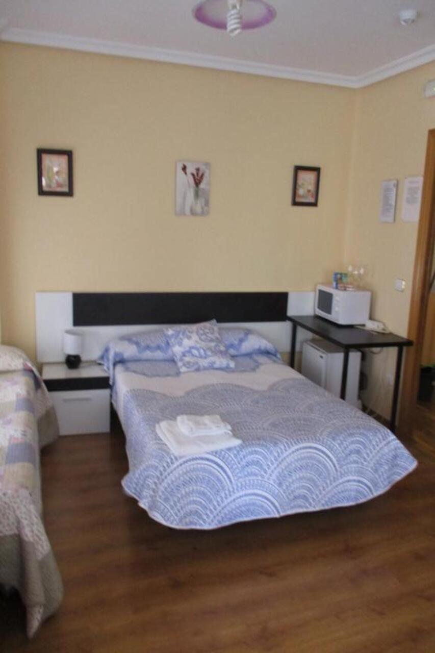 Hostal Becares Palencia Eksteriør bilde