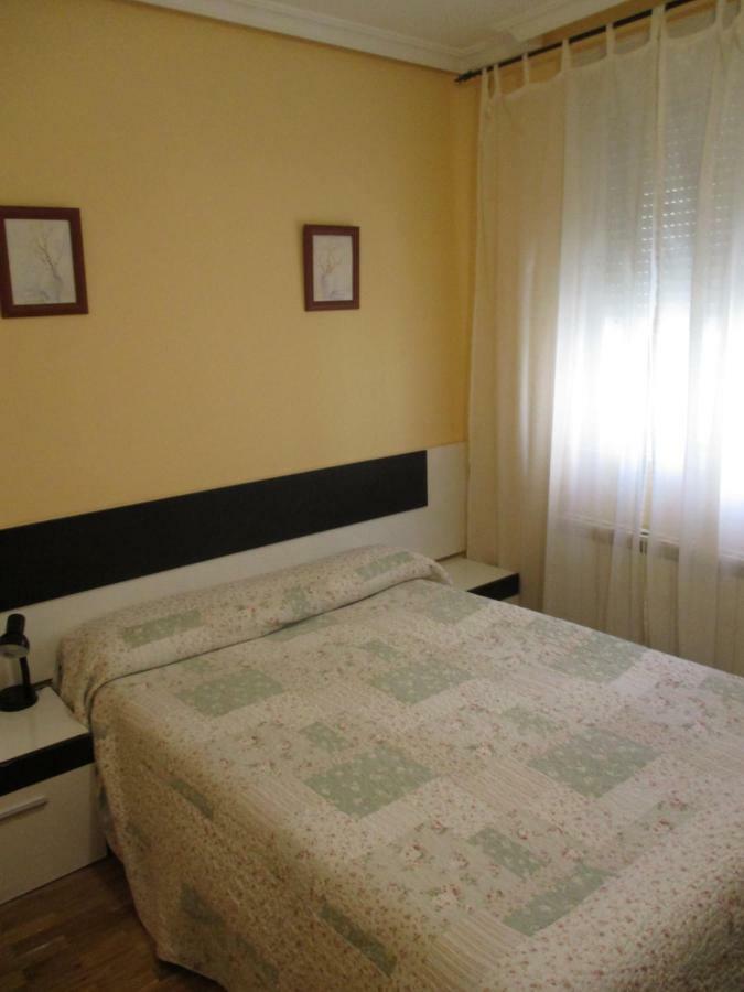 Hostal Becares Palencia Eksteriør bilde